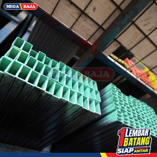 Hollo Hitam 100 x 100 x 6 2,40 mm