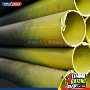 Pipa Hitam 1 1/2  x 6 | 2,70 mm