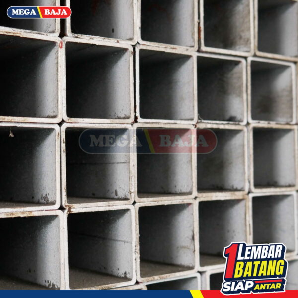 Hollo Putih 35 x 55 x 6 Grade Merah